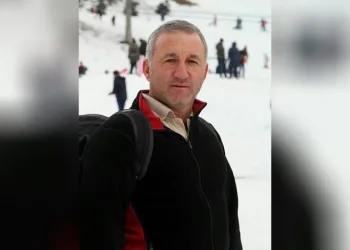 Zeytin eleğinden çıkan elektrik kaçağı canından etti