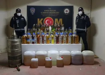 Bursa’da 6 kişinin öldüğü sahte içki davasında tahliye