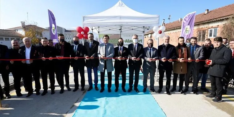 Akhisar-Alanyurt arası bağlantı yolu hizmete girdi