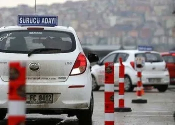Ehliyet almada direksiyon sınavı zorlaşacak
