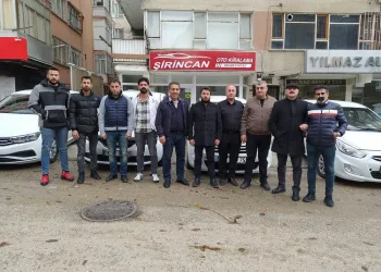 Bursa’da kiraladıkları araçları anahtarlarını kopyalayarak çalıyorlar