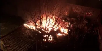 Bursa’da marangoz atölyesinde yangın
