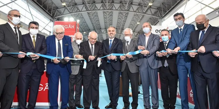 Bursa’da kitap fuarı kapılarını açtı