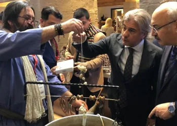 Bursa’nın tarihi kimliği İzmir’de görücüye çıktı