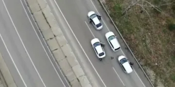 Bursa’da film gibi uyuşturucu operasyonu