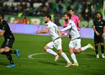 Bursaspor ilk kez deplasmanda 3 gol attı