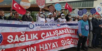 Bursa’da sağlık çalışanları iş bıraktı