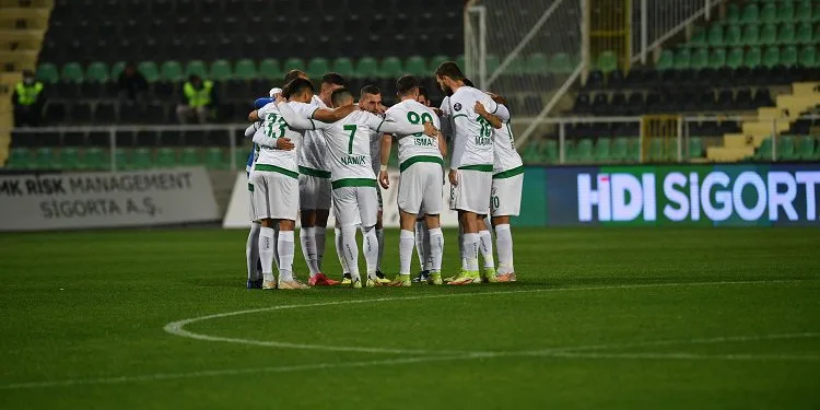 Bursaspor sahasında Manisa FK’yı ağırlayacak