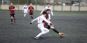 Gemlik Belediyespor lige galibiyetle başladı