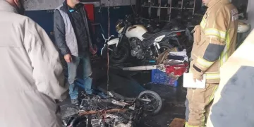 Bursa’da motor tamirhanesinde korkutan yangın