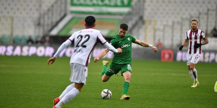 Bursaspor teknik direktörsüz üç maçı kaybetti
