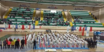 Bursa Yıldırımlı sporculardan 37 madalya