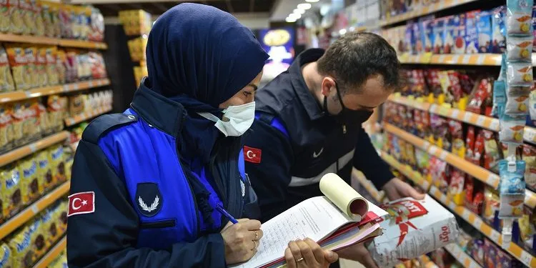 Bursa’da marketlerde fahiş fiyat denetimi