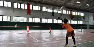 Minik raketler profesyonelleri aratmadı