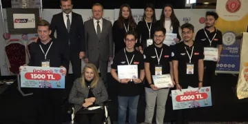 Geleceğe yön veren fikirler ödüllendirildi