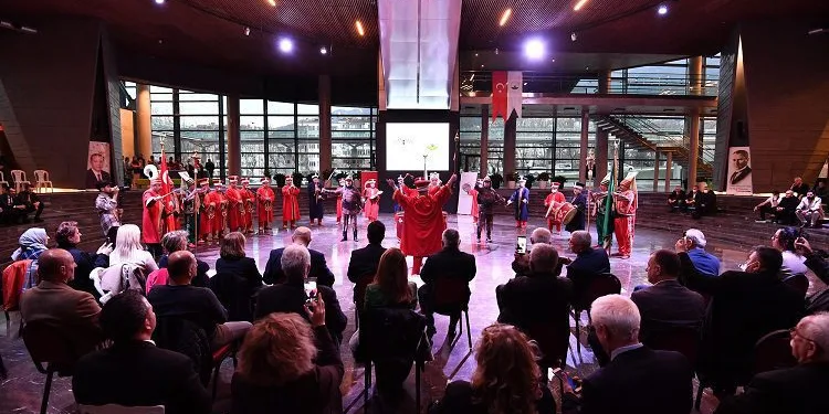 Farklı şehirlerden gelen muhtarlar Fetih Müzesi’nde buluştu