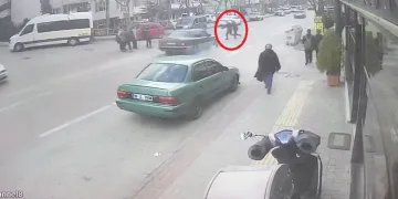 Bursa’da ehliyetsiz sürücü dehşet saçtı