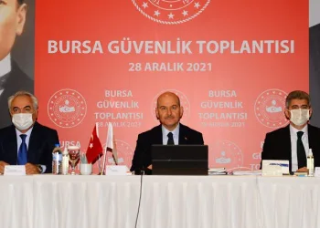 Bakan Soylu Bursa’da muhtarlarla buluştu