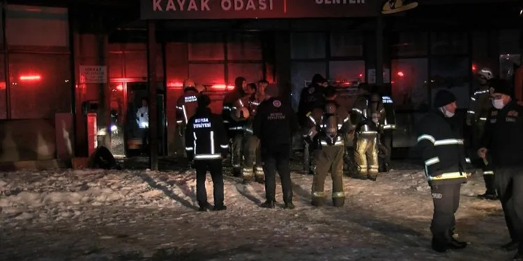 Bursa Uludağ’da otelde yangın paniği