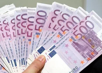 Euro/TL 20 lirayı gördü