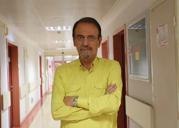 “Aşılı, aşısız herkese karantina uygulanmalı”