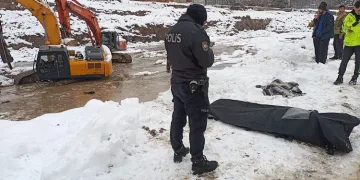 Suya düşen kepçenin operatörü yaşamını yitirdi