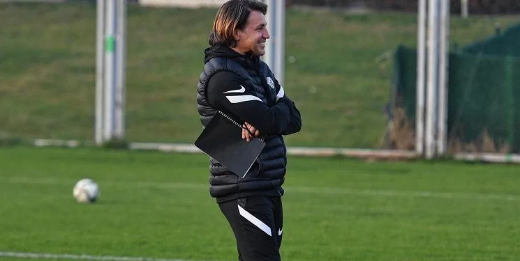Tamer Tuna: “Taraftarımıza iyi futbol seyrettireceğiz”