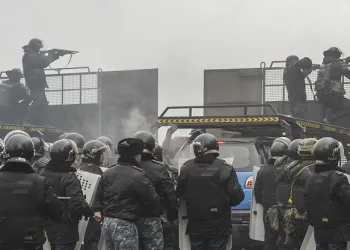 Kazakistan’daki protestolar büyüyor