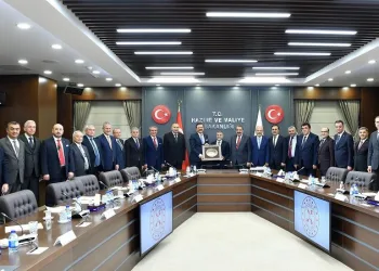 Bursa iş dünyası Bakan Nebati’ye taleplerini iletti