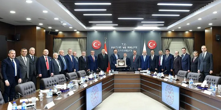 Bursa iş dünyası Bakan Nebati’ye taleplerini iletti