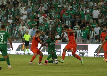Bursaspor, İstanbul deplasmanında Adanaspor’la karşılaşacak