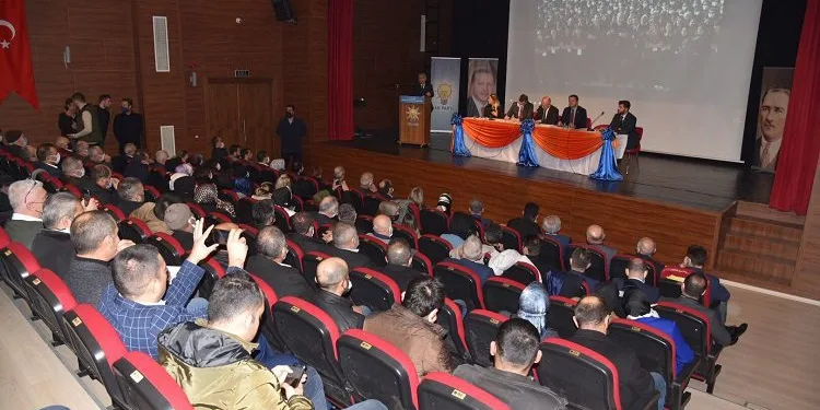 AK Parti Nilüfer Teşkilatı toplantıda bir araya geldi
