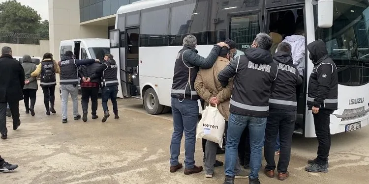 Bursa’da suç örgütü şüphelileri adliyede