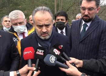 Aktaş, kaza bölgesinde incelemelerde bulundu