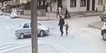 Bursa’da otomobilin çarptığı çocuk hayatını kaybetti