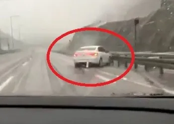 Bursa’da video çekerken kazayı kaydetti