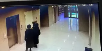 Bursa’da kartla girdikleri evden binlerce lira çaldılar