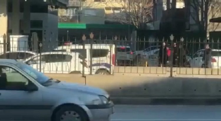 Bursa'da trafikte gördüğü akrabasını silahla yaraladı