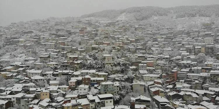 Bursa’da kartpostallık kar manzaraları