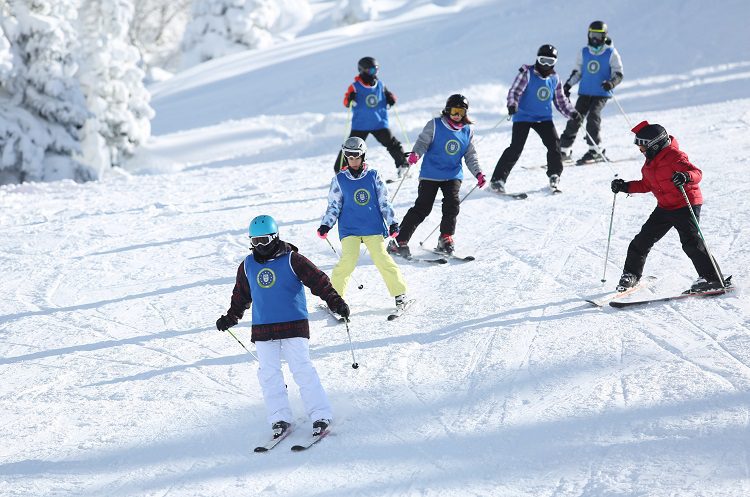 Kayak-Snowboard Kampları'nda ilk dönem tamamlandı