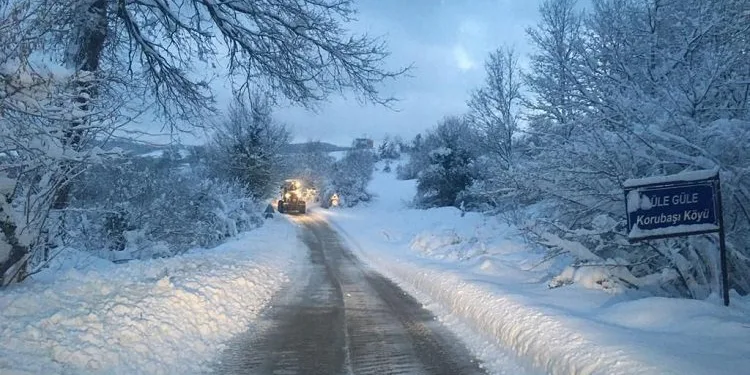 Bursa’da bir mevsimde harcanan tuz 4 günde tükendi