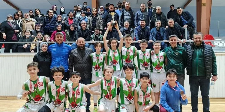 Bursa Orhaneli sporcu kimliğiyle öne çıkıyor