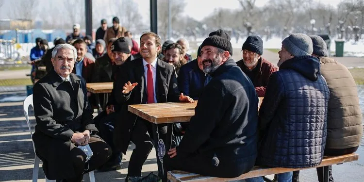 AK Parti Bursa Milletvekili Kılıç Barınma Evi’ni ziyaret etti