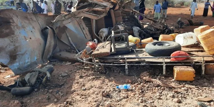 Kenya’da minibüsün geçişi sırasında patlama: 10 ölü