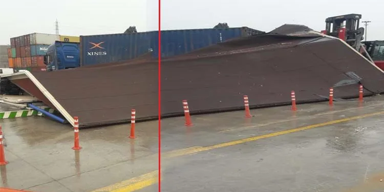 Bursa’da TIR, kayıt merkezini yıktı: 3 yaralı