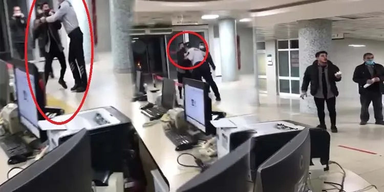 Bursa’da güvenlik görevlisi hasta yakınına kafa attı