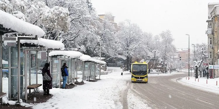 Bursa’ya kar geliyor! Sıcaklıklar eksilere düşecek