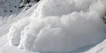 Erzurum’da çığ düştü, 2 kişinin cesedine ulaşıldı
