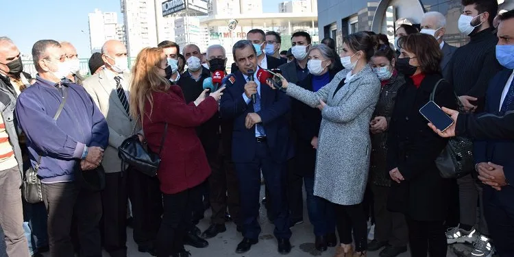 CHP Bursa İl Başkanı’ndan BESAŞ önünde açıklama