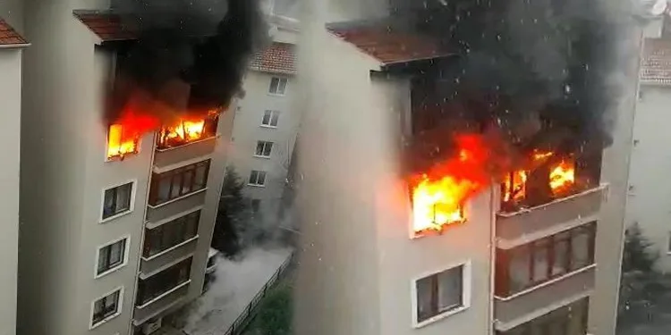 Bursa’da bir ev alevlere teslim oldu